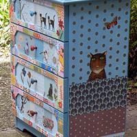 Kinderkommode "Spielende Katzen"