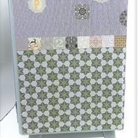 Sideboard "Das jonglierende &-Zeichen"   