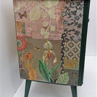 Finster ist's im Tal