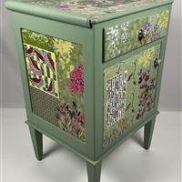 Wicken im grünen Garten