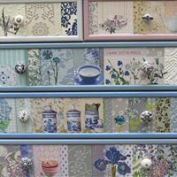 Sideboard "Blaues Geschirr"